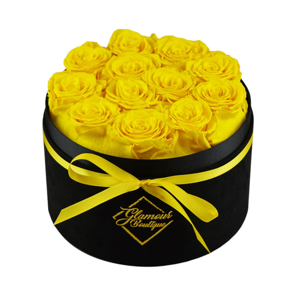 Eternal Prestige Velvet Black | 12 Yellow Roses