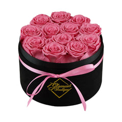 Eternal Prestige Velvet Black | 12 Pink Roses